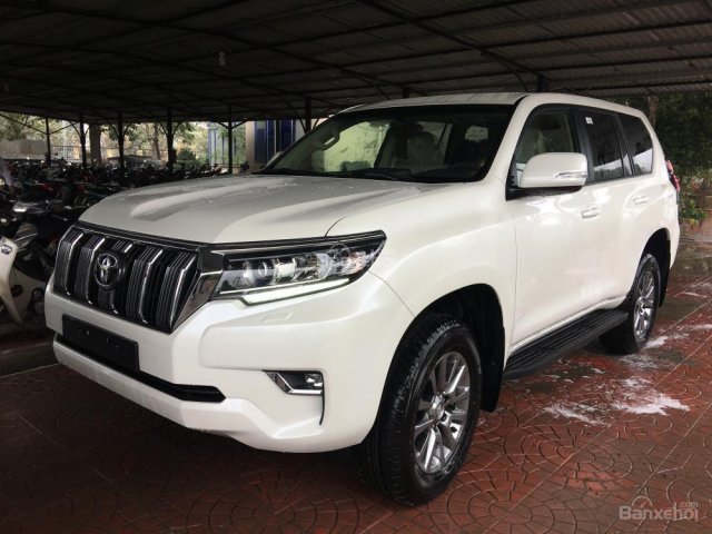 Cần bán xe Toyota Land Cruiser Prado VX năm 2018, màu trắng, nhập khẩu