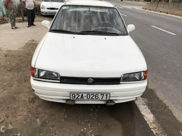 Bán Mazda 323 MT đời 1996, màu trắng, giá 62tr