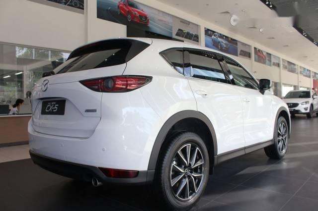 Bán xe Mazda CX 5 đời 2017, màu trắng, 869tr