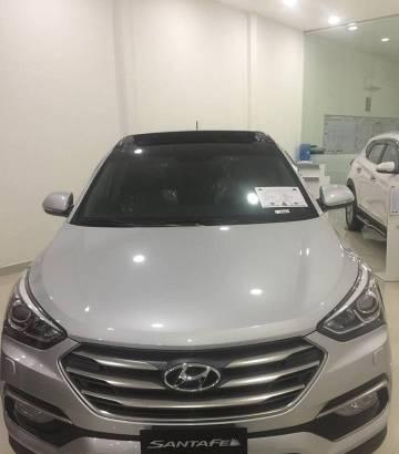 Bán xe Hyundai Santa Fe 2018, màu bạc