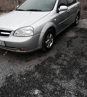 Chính chủ bán Daewoo Lacetti đời 2010, màu bạc