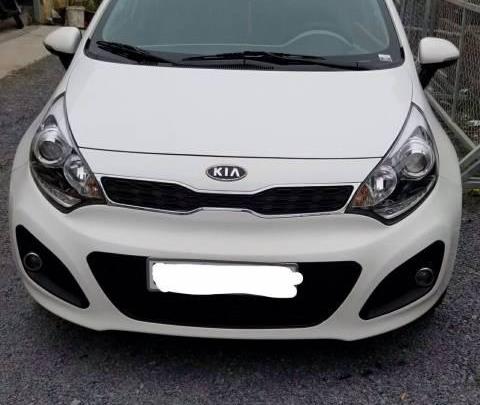 Bán xe Kia Rio năm 2012, màu trắng 