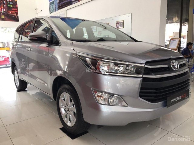 Toyota Innova 2.0E 2018 chỉ 170 triệu giao ngay, tặng full phụ kiện