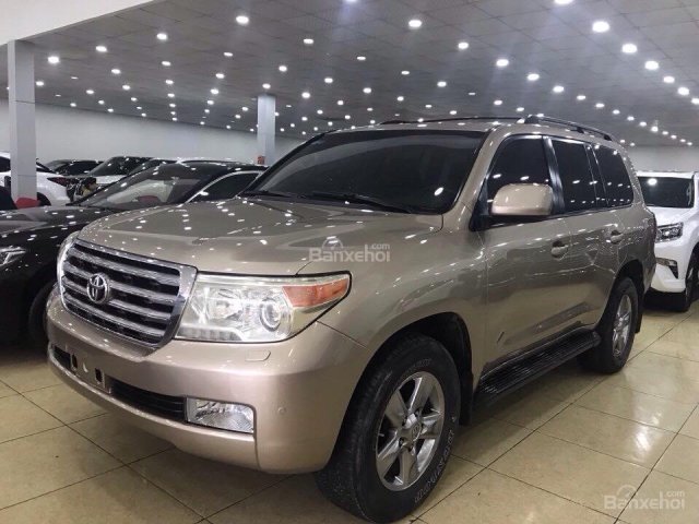 Bán Toyota Land Cruiser 5.7 vàng cát nhập Mỹ