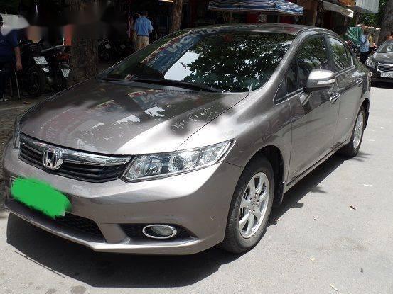 Cần bán xe Honda Civic 1.8AT 2014, giá tốt