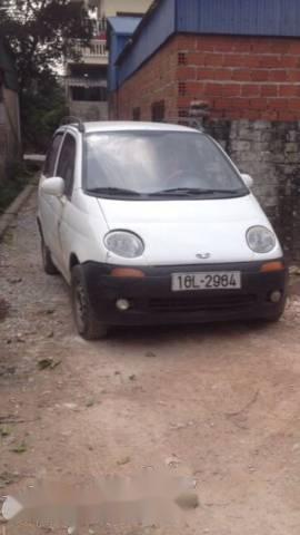 Bán ô tô Daewoo Matiz sản xuất 2001, màu trắng, nhập khẩu nguyên chiếc, giá 47tr