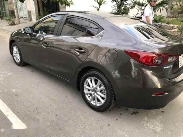 Bán Mazda 3 1.5AT đời 2016 xe gia đình