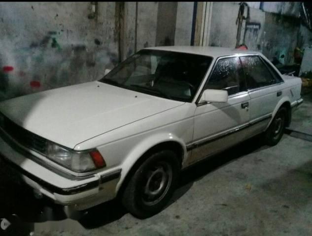 Bán Nissan Bluebird đời 1984, màu trắng, 39tr