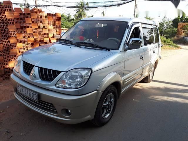 Bán xe Mitsubishi Jolie đời 2006, màu bạc, giá 222tr