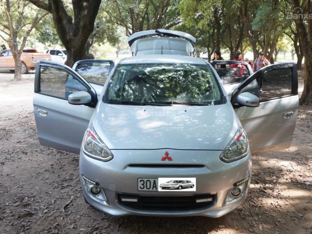 Bán Mitsubishi Mirage ĐK cuối năm 2014, màu bạc, xe nhập khẩu