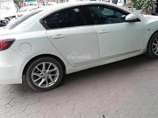 Bán Mazda 3 đời 2014, màu trắng chính chủ