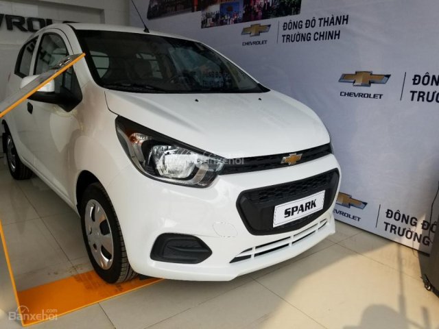 Cần bán xe Chevrolet Spark Duo 2018, có đủ màu, xe Van 2 chỗ duy nhất hỗ trợ 50 triệu nhận xe