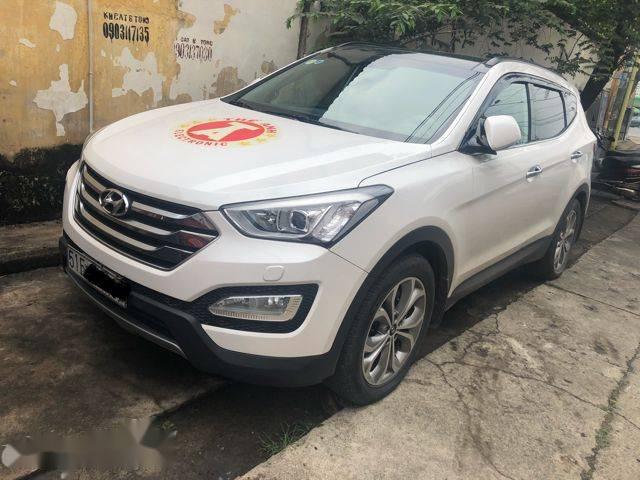 Bán Hyundai Santa Fe 2.4 AT đời 2015, màu trắng