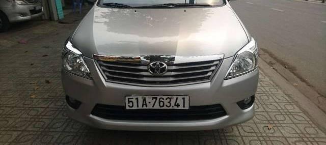 Cần bán gấp Toyota Innova đời 2014