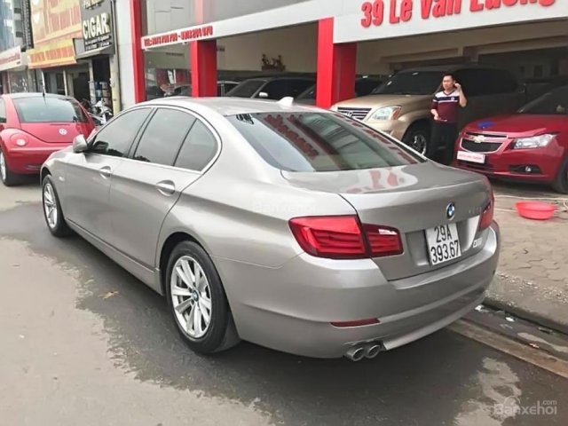 Bán BMW 5 Series 520i đời 2011, màu vàng, xe nhập