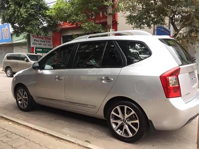 Bán Kia Carens đời 2015, màu bạc, 450tr