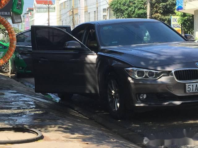 Bán BMW 3 Series 320i đời 2012, màu xám 