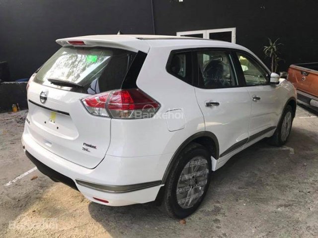 Bán xe Nissan X-trail 2018, giá cực rẻ, có xe giao ngay, chỉ cần 250tr nhận xe ngay, liên hệ: 0965.99.33.66