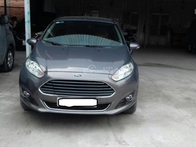 Cần bán Ford Fiesta Titanium năm 2015, màu nâu