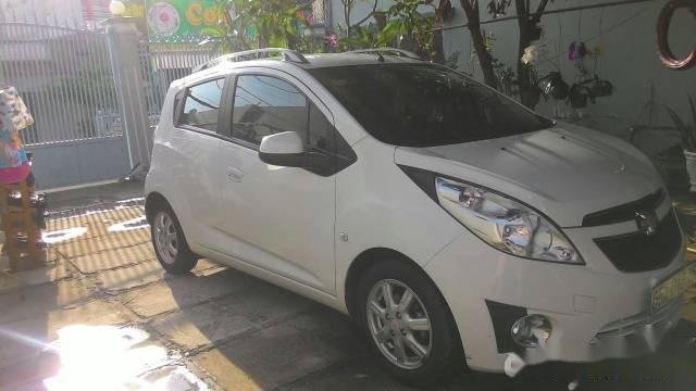 Bán gấp Chevrolet Spark đời 2011, màu trắng