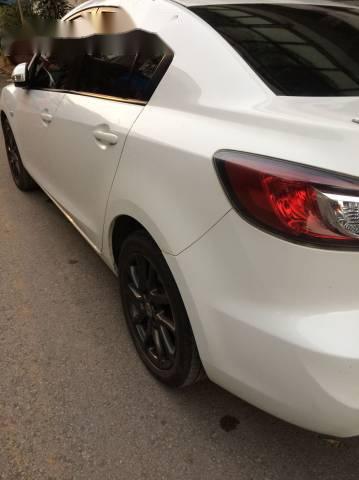 Cần bán lại xe Mazda 3 đời 2014, màu trắng xe gia đình