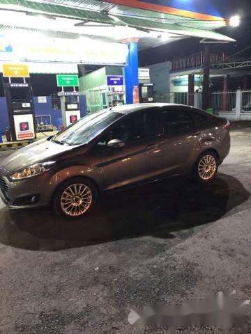 Cần bán lại xe Ford Fiesta Titanium đời 2015, màu xám, giá chỉ 478 triệu