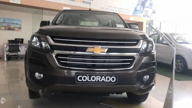 Cần bán xe Chevrolet Colorado sản xuất 2017, màu đen