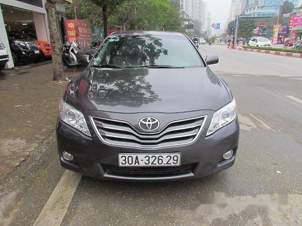 Bán xe Toyota Camry XLE đời 2010, màu xám, xe nhập 