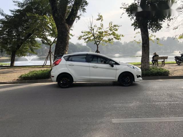 Bán xe Ford Fiesta AT đời 2016, 535 triệu