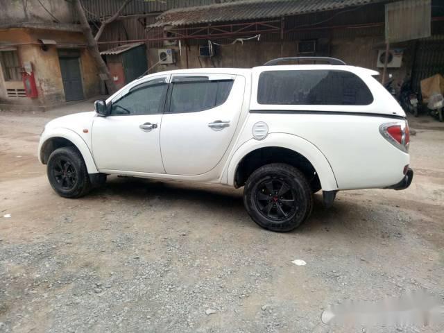 Cần bán Mitsubishi Triton 2008, màu trắng, giá 298tr