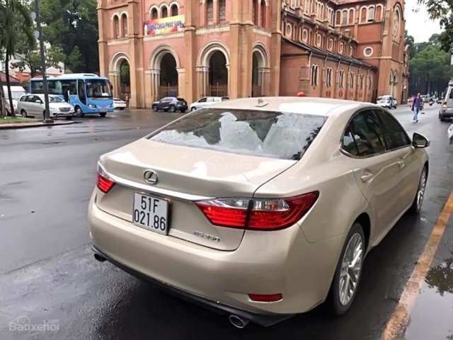 Cần bán lại xe Lexus ES 350 AT sản xuất 2012, nhập khẩu nguyên chiếc ít sử dụng