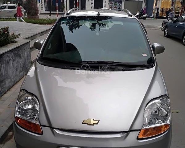 Bán Chevrolet Spark đời 2010, màu bạc