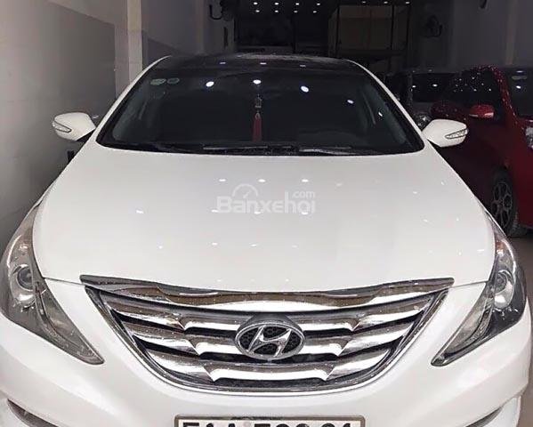 Bán Hyundai Sonata đời 2011, màu trắng, nhập khẩu nguyên chiếc