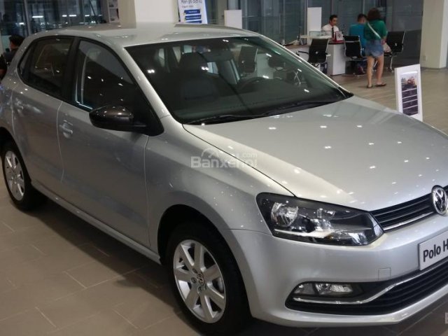 Bán xe Volkswagen Polo Hatchback 5 chỗ, xe Đức nhập nguyên chiếc chính hãng. LH 0933 365 188