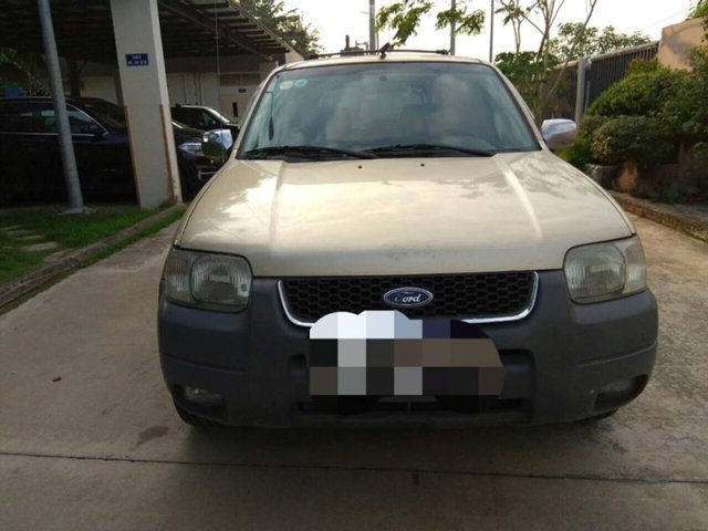 Bán Ford Escape đời 2005, màu vàng cát, xe nhập