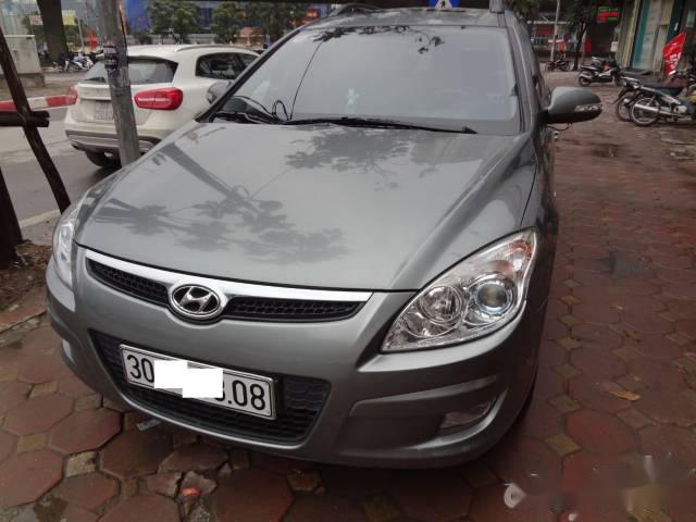 Bán xe Hyundai i30 CW 2010, giá 395tr