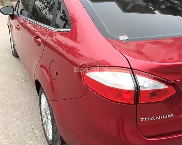 Bán Ford Fiesta Titanium đời 2014, màu đỏ số tự động, 485tr