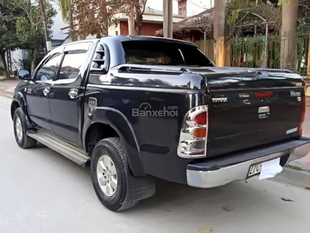 Bán Toyota Hilux sản xuất 2010, màu đen, xe nhập 