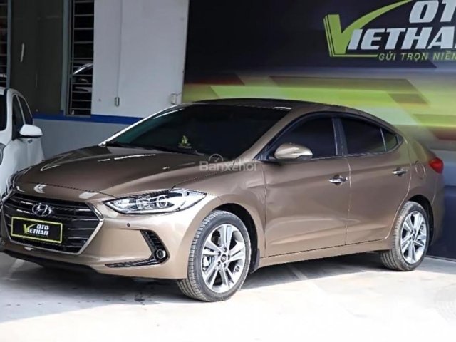 Bán xe Hyundai Elantra GLS 2.0AT đời 2016, màu nâu