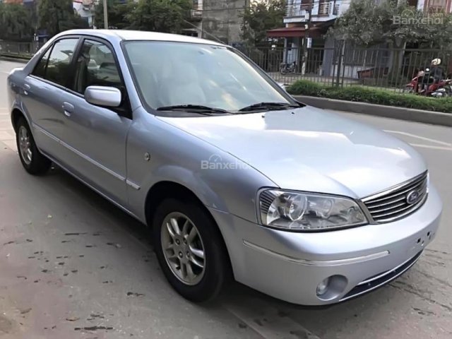 Bán Ford Laser Lxi đời 2005, màu bạc giá cạnh tranh