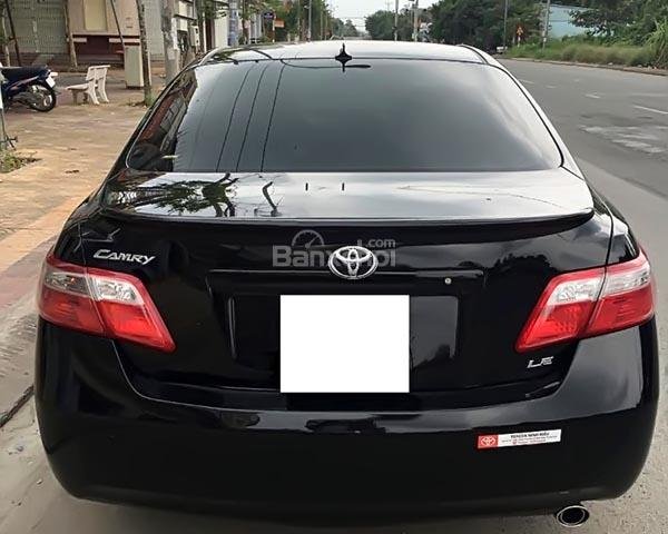 Bán xe Toyota Camry 2.4LE đời 2007, màu đen, xe nhập  