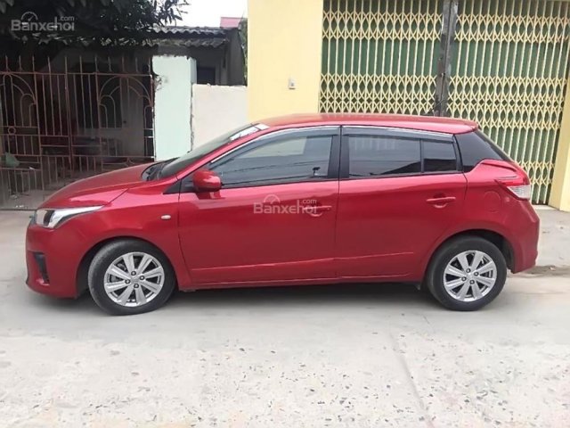 Cần bán lại xe Toyota Yaris 2014, màu đỏ, nhập khẩu nguyên chiếc số tự động, giá 552tr