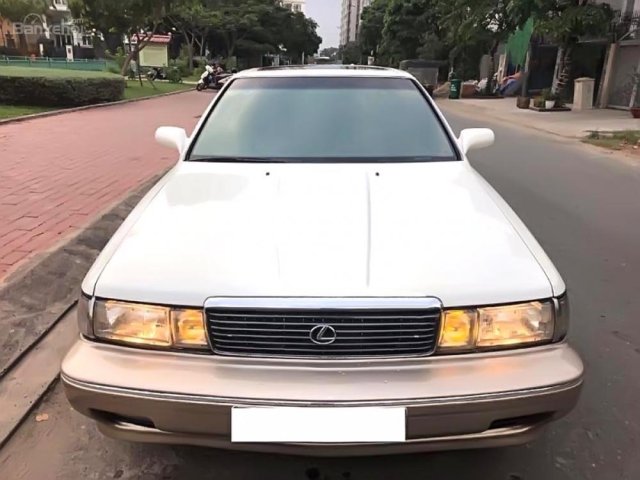 Cần bán xe Lexus ES 250 đời 1994, màu trắng số tự động, 195tr