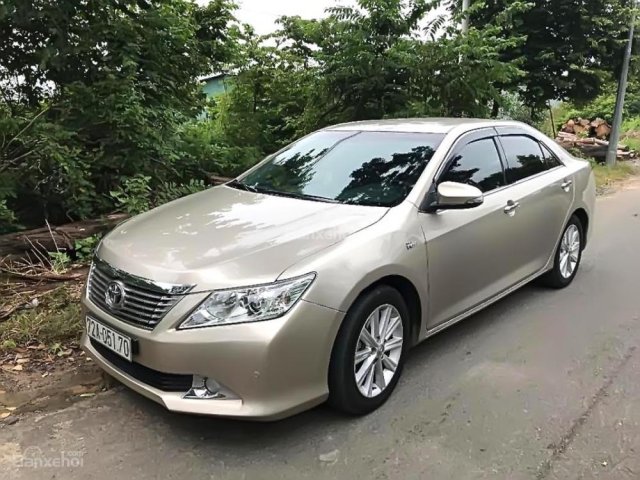 Bán xe Toyota Camry 2.5Q, sản xuất 2013