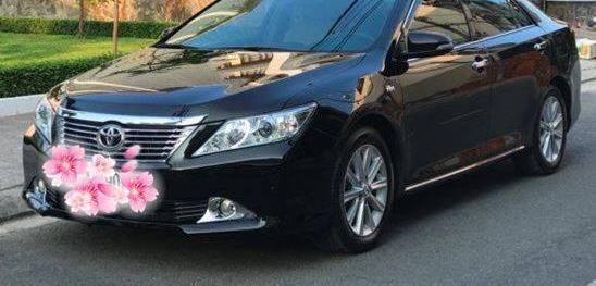 Cần bán lại xe Toyota Camry 2.5Q đời 2013, màu đen