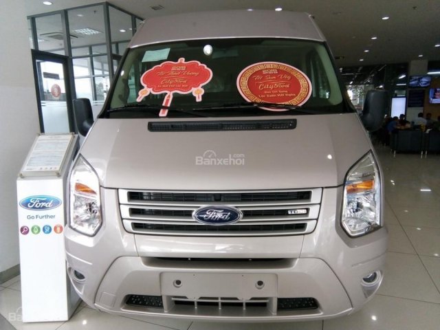 Bán xe Ford Transit 2.4L Medium 2018, tặng thêm bộ bọc ghế Ford màu hồng phấn, LH: 0932.356.659