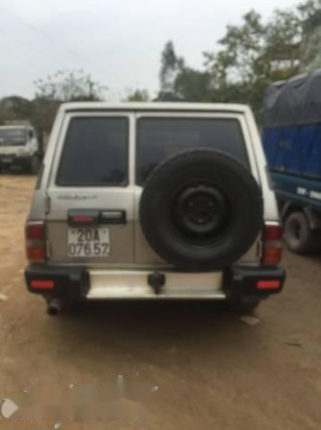 Cần bán Nissan Patrol đời 1992 giá cạnh tranh