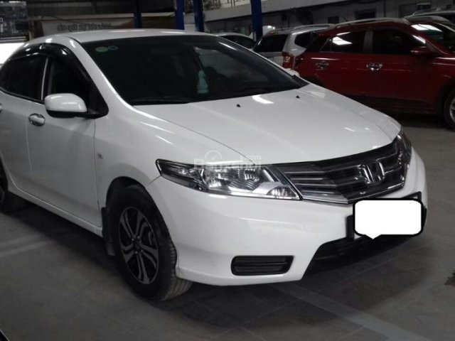 Cần bán Honda City 1.5 MT năm 2013, màu trắng, giá chỉ 408 triệu