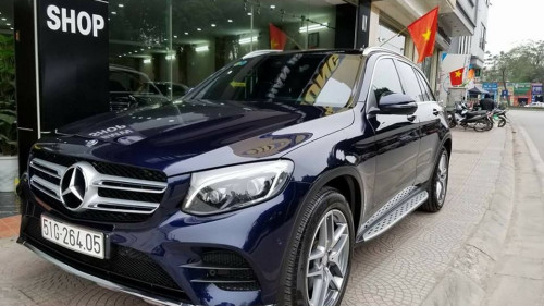 Cần bán gấp Mercedes 2.0 AT 2016, màu xanh lam, xe nhập