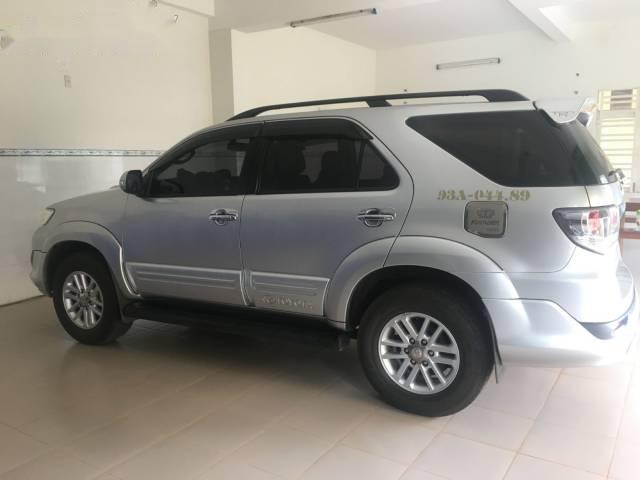 Bán Toyota Fortuner đời 2014, màu bạc, giá chỉ 850 triệu